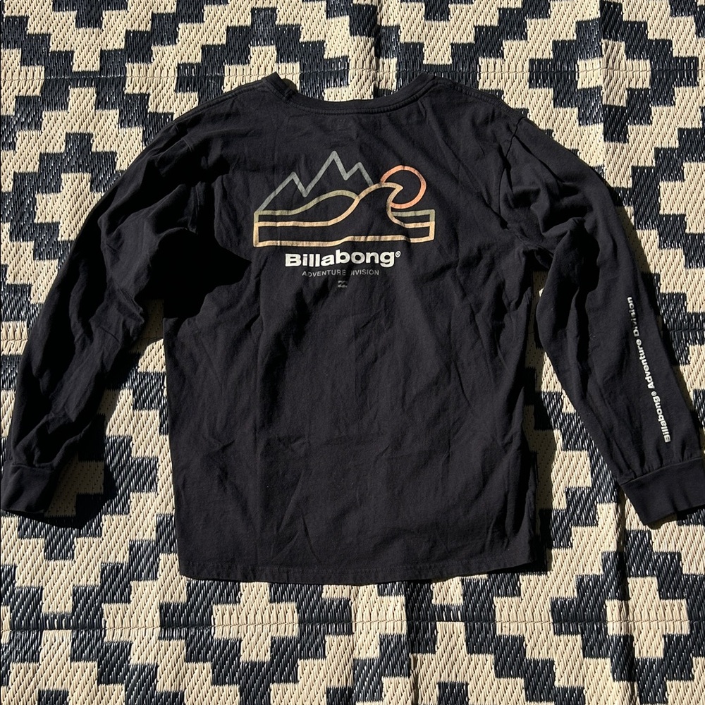 Billabong Men’s Organic Cotton Black Long Sleeve w/Mountain Design + Logo